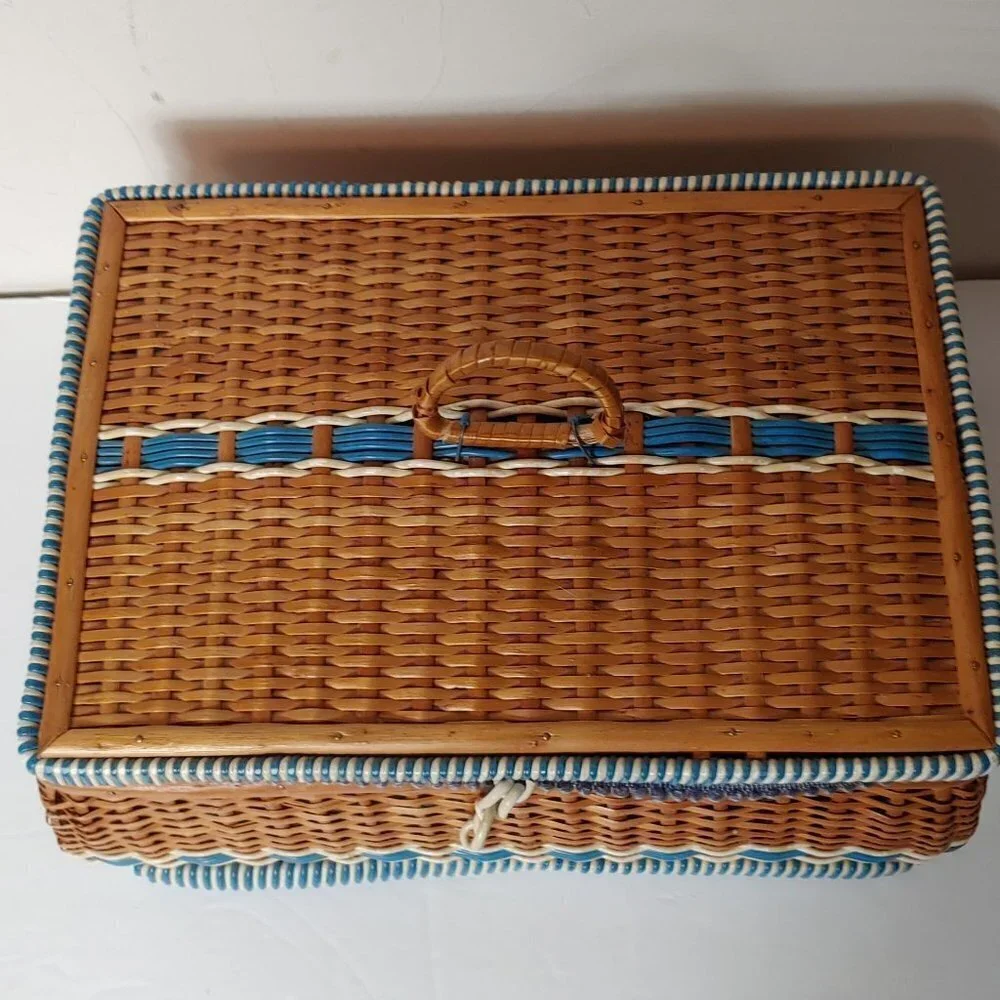 Vintage Sewing Basket Whicker Rattan Box Mid-Century MCM Czech‎